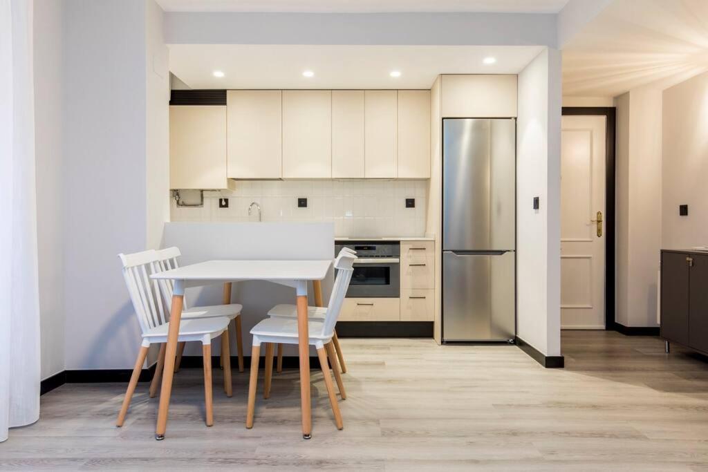 Castrillo 4 Apartamento Acogedor 사라고사 외부 사진
